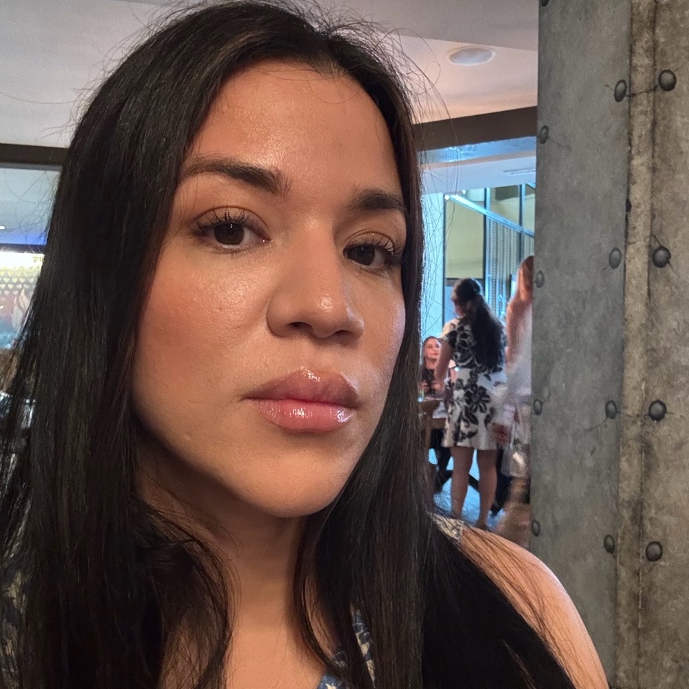 Meet your Posher, Aracely